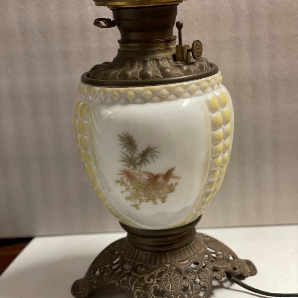 Antique Kerosene Parlor Lamp